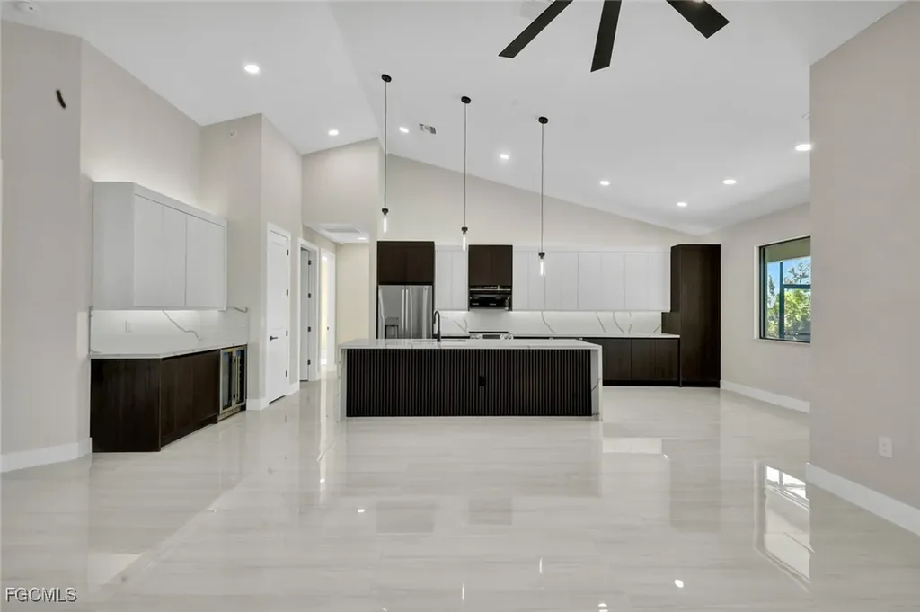 3210 SW 11th Place Cape Coral FL 33914