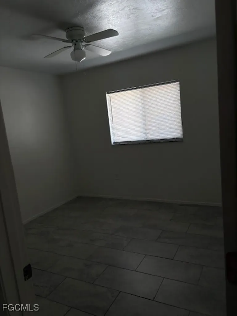 2700 Park Windsor Drive Fort Myers FL 33901