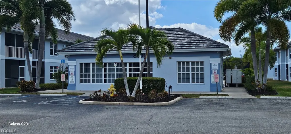 8555 Bernwood Cove Loop Fort Myers FL 33966