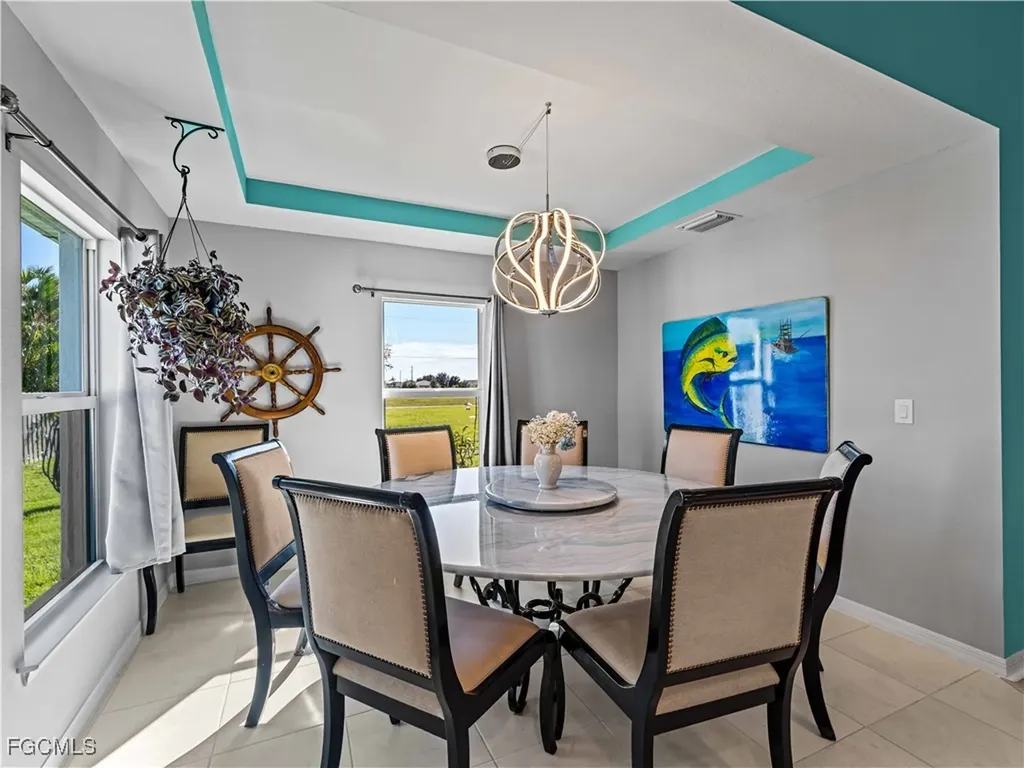 917 NW 13th Avenue Cape Coral FL 33993