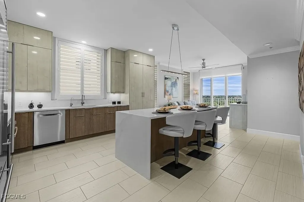 14220 Royal Harbour Court Fort Myers FL 33908