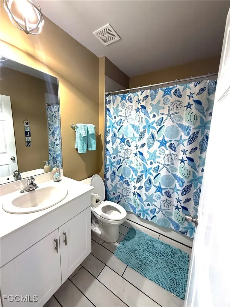 20404 Camino Torcido Loop W North Fort Myers FL 33917