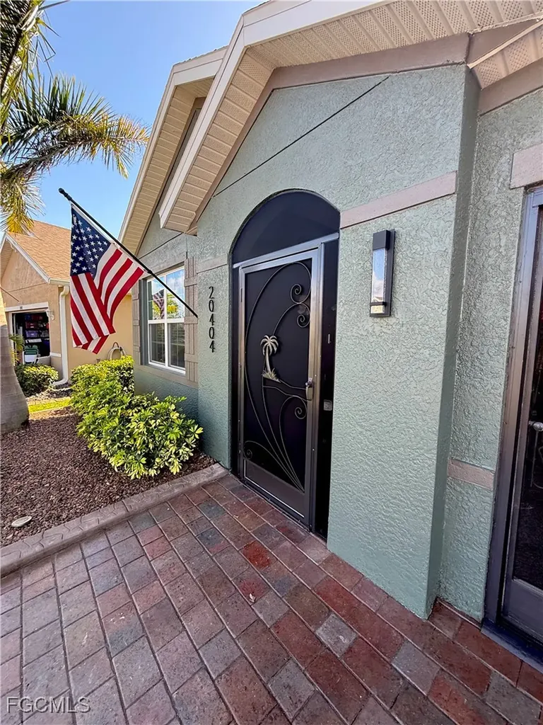 20404 Camino Torcido Loop W North Fort Myers FL 33917
