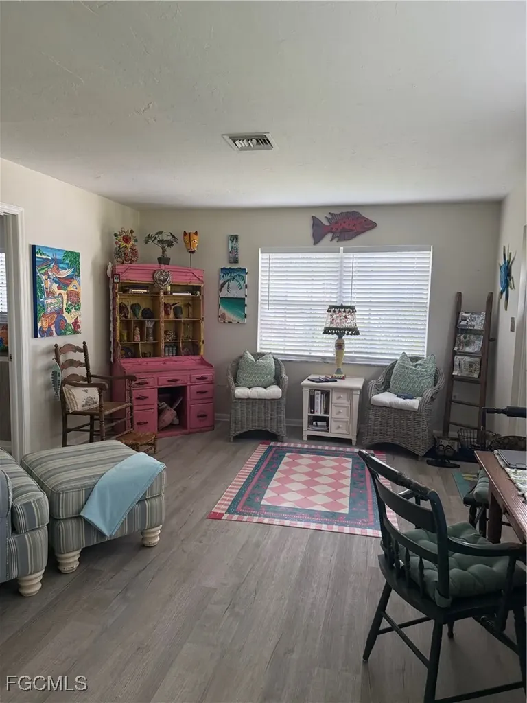 823 Courtington Lane Fort Myers FL 33919