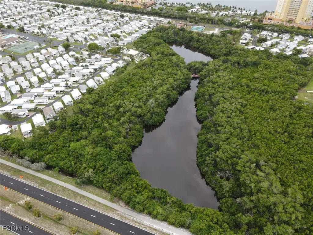 19681 Summerlin #186 Road Fort Myers FL 33908