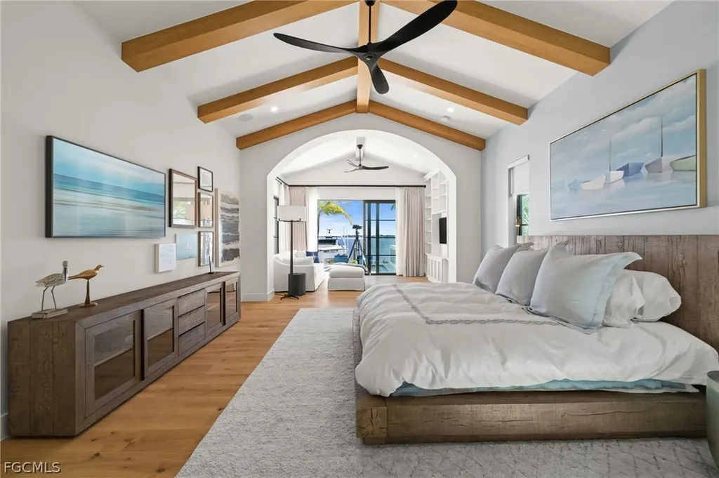 5661 Riverside Drive Cape Coral FL 33904