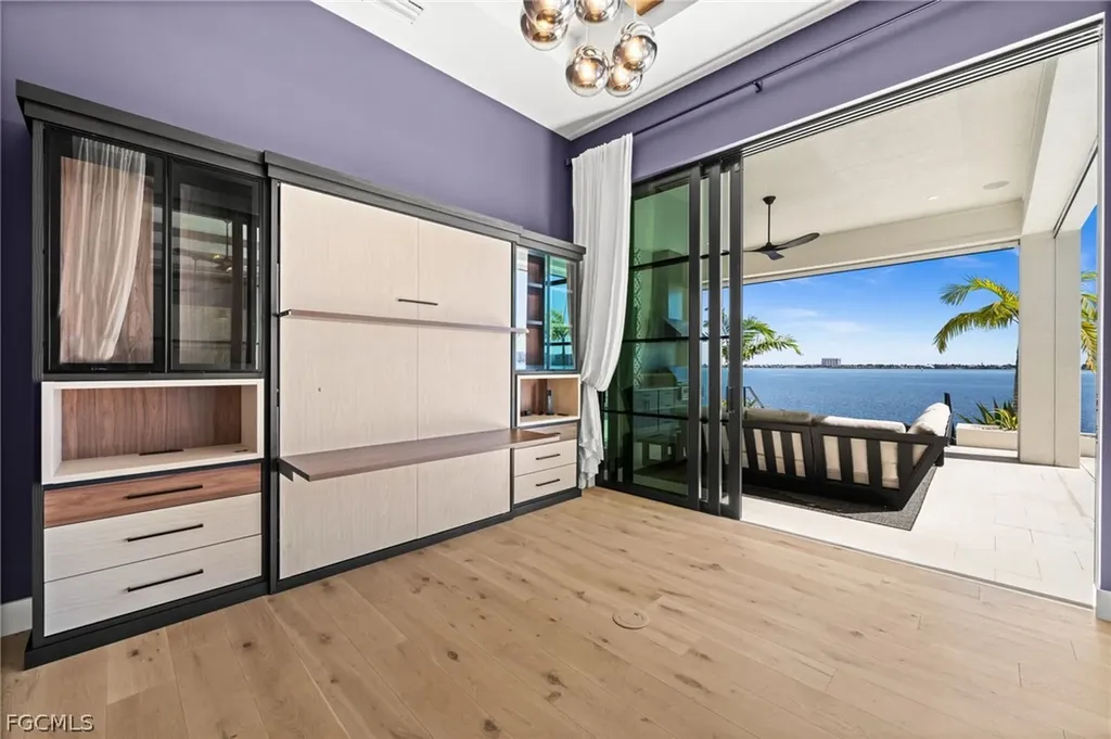 5661 Riverside Drive Cape Coral FL 33904