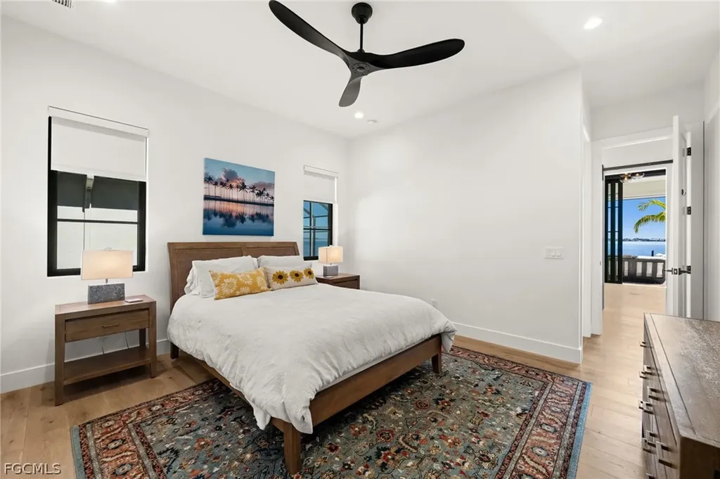 5661 Riverside Drive Cape Coral FL 33904