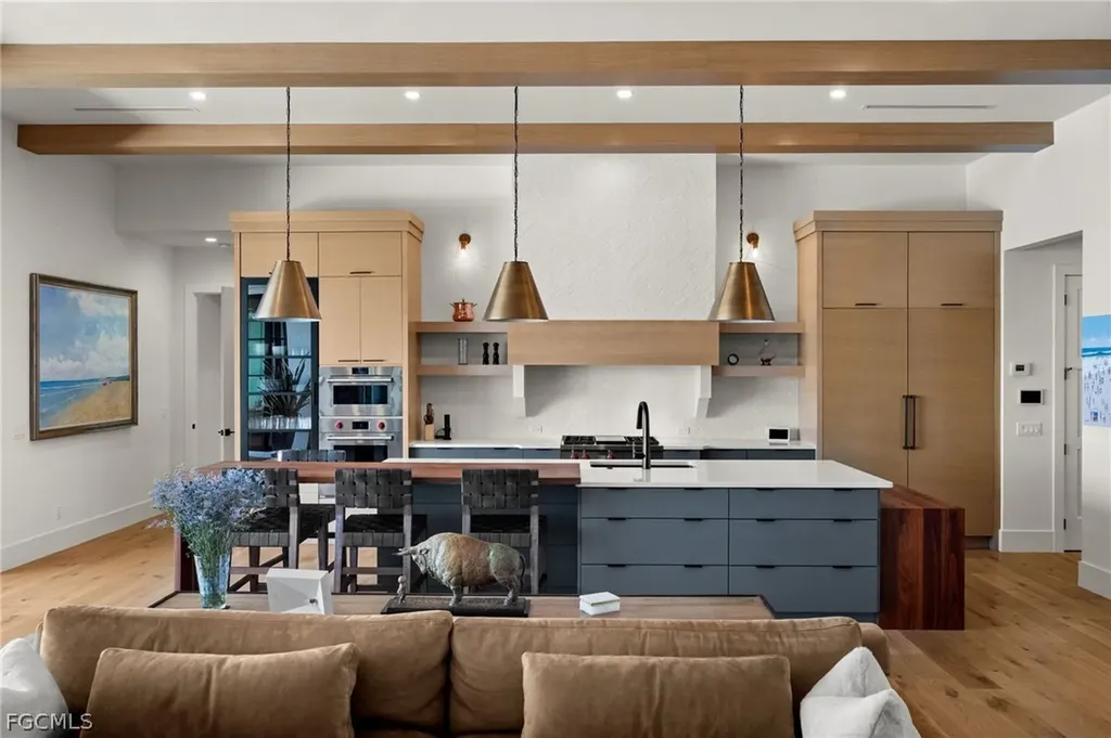 5661 Riverside Drive Cape Coral FL 33904