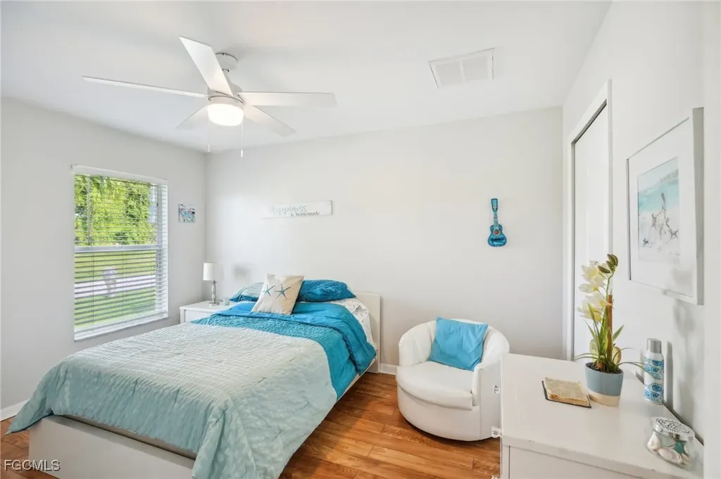 2322 SW 17th Street Cape Coral FL 33991