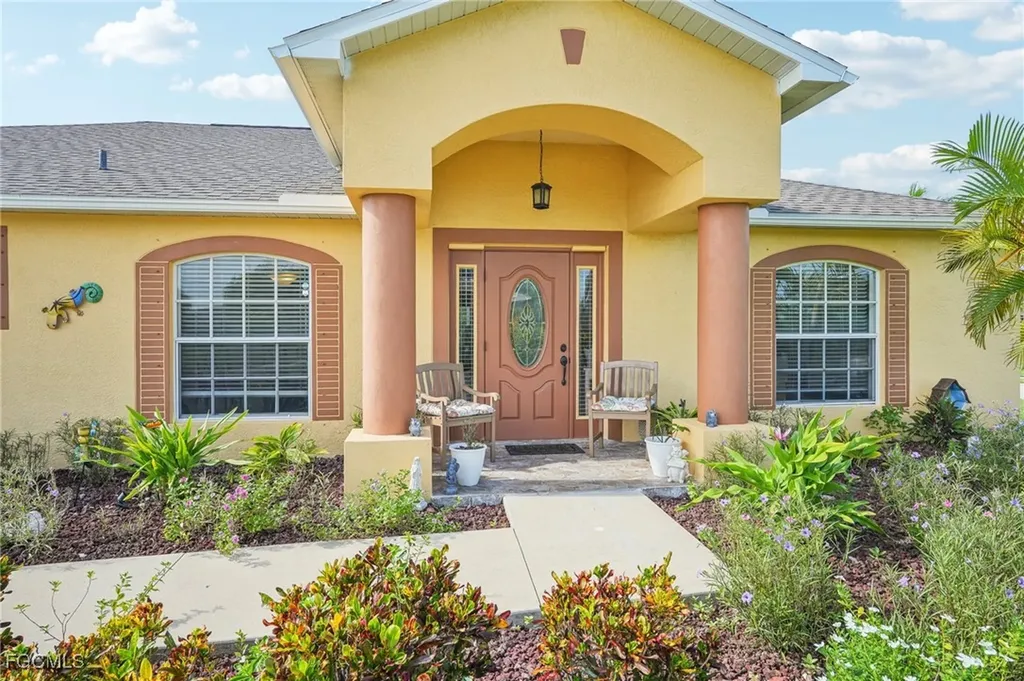 2322 SW 17th Street Cape Coral FL 33991