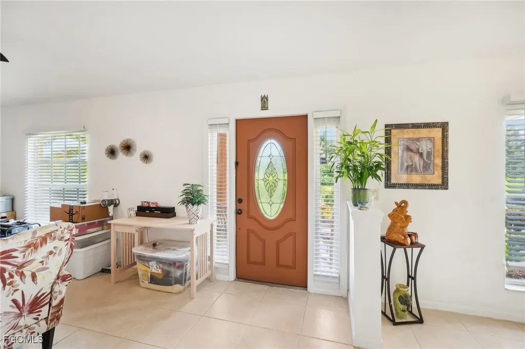 2322 SW 17th Street Cape Coral FL 33991