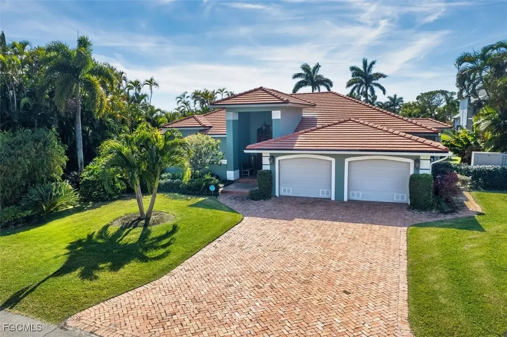 130 Montrose Drive Fort Myers FL 33919