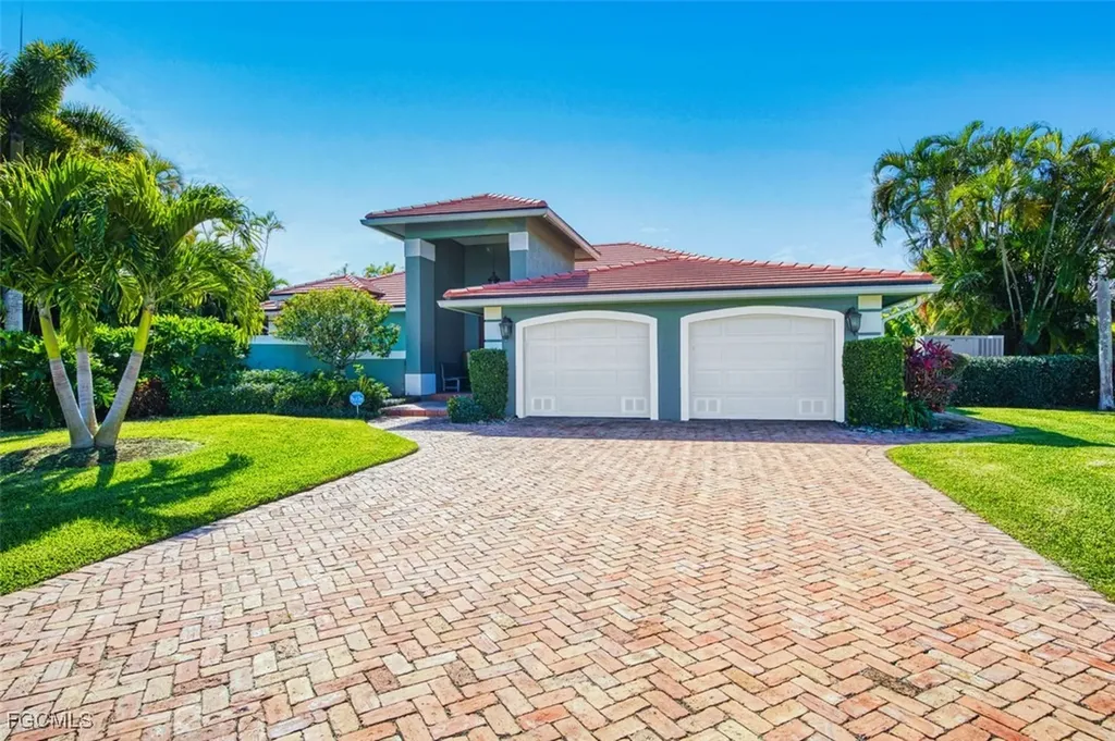 130 Montrose Drive Fort Myers FL 33919