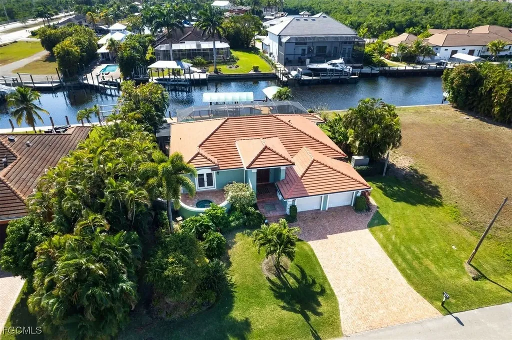 130 Montrose Drive Fort Myers FL 33919
