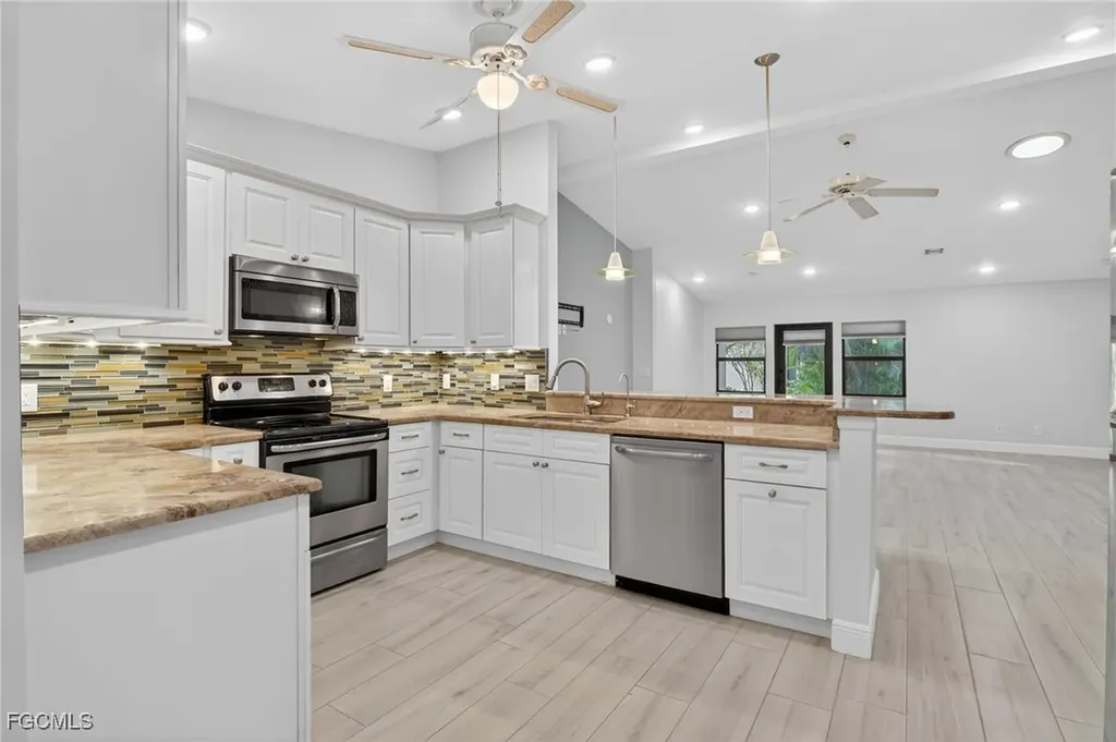 5365 Governors Drive Fort Myers FL 33907