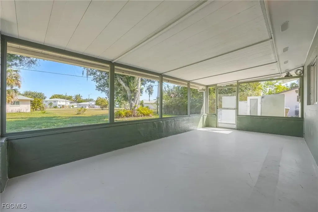 13844 5th Street Fort Myers FL 33905