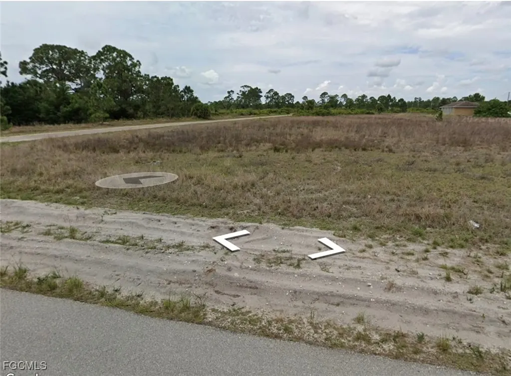 1251 Garibaldi Street E Lehigh Acres FL 33974