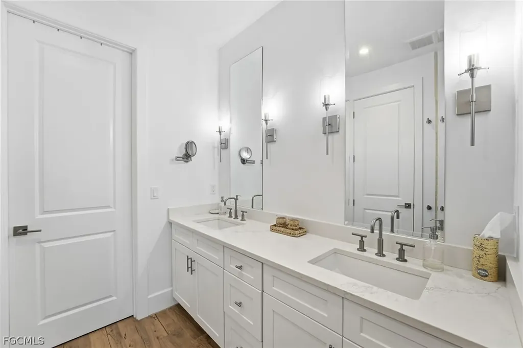 13421 Causeway Palms Cove Fort Myers FL 33908