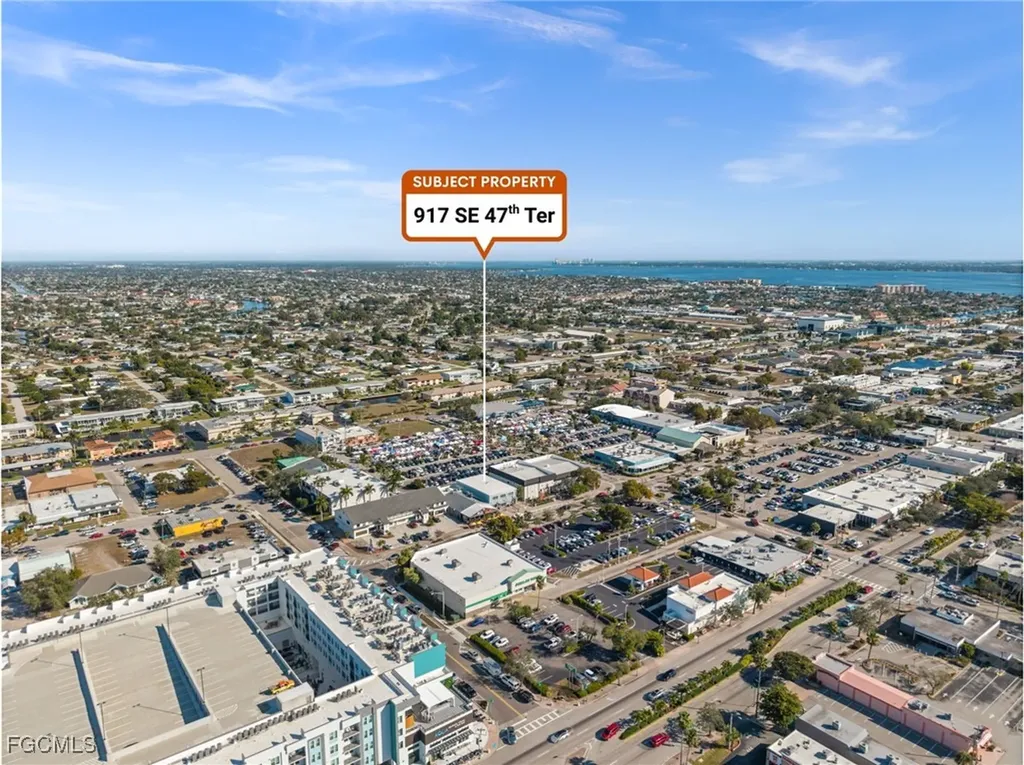 917 SE 47th Terrace Cape Coral FL 33904