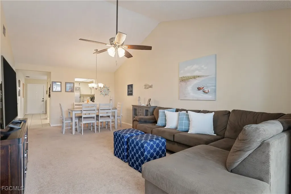 1005 SE 40th Street Cape Coral FL 33904