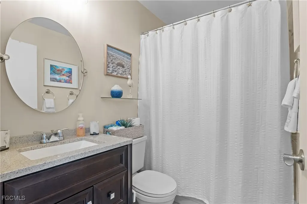 1005 SE 40th Street Cape Coral FL 33904