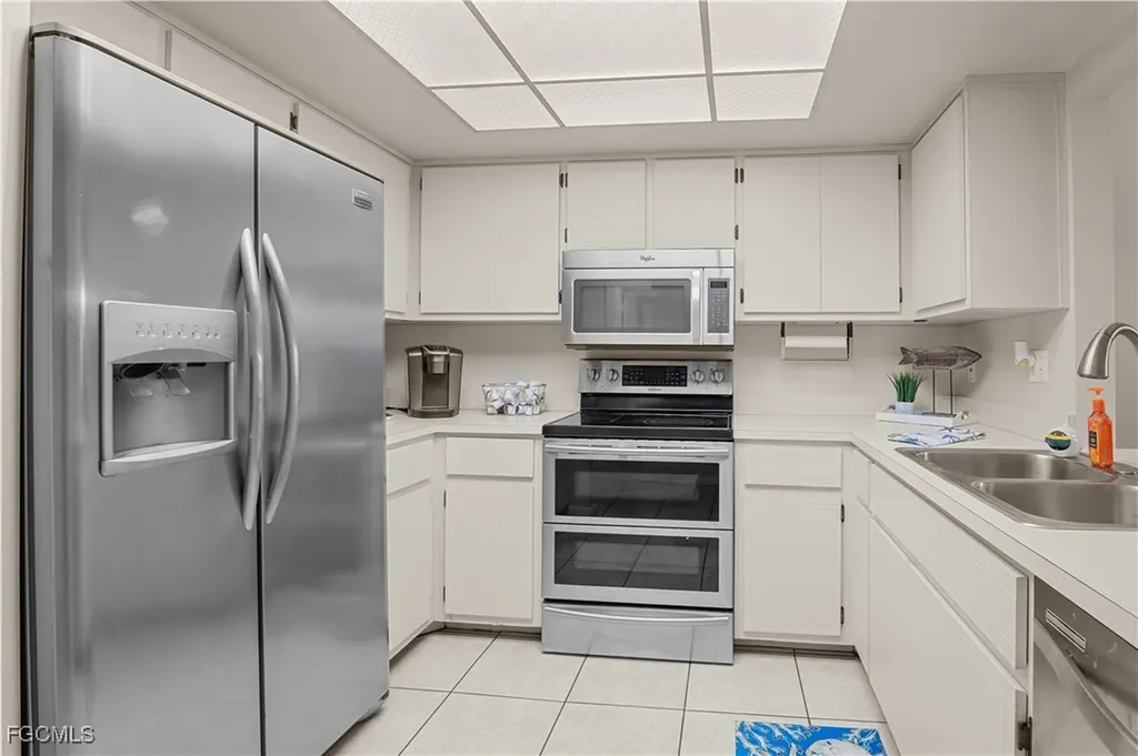 1005 SE 40th Street Cape Coral FL 33904