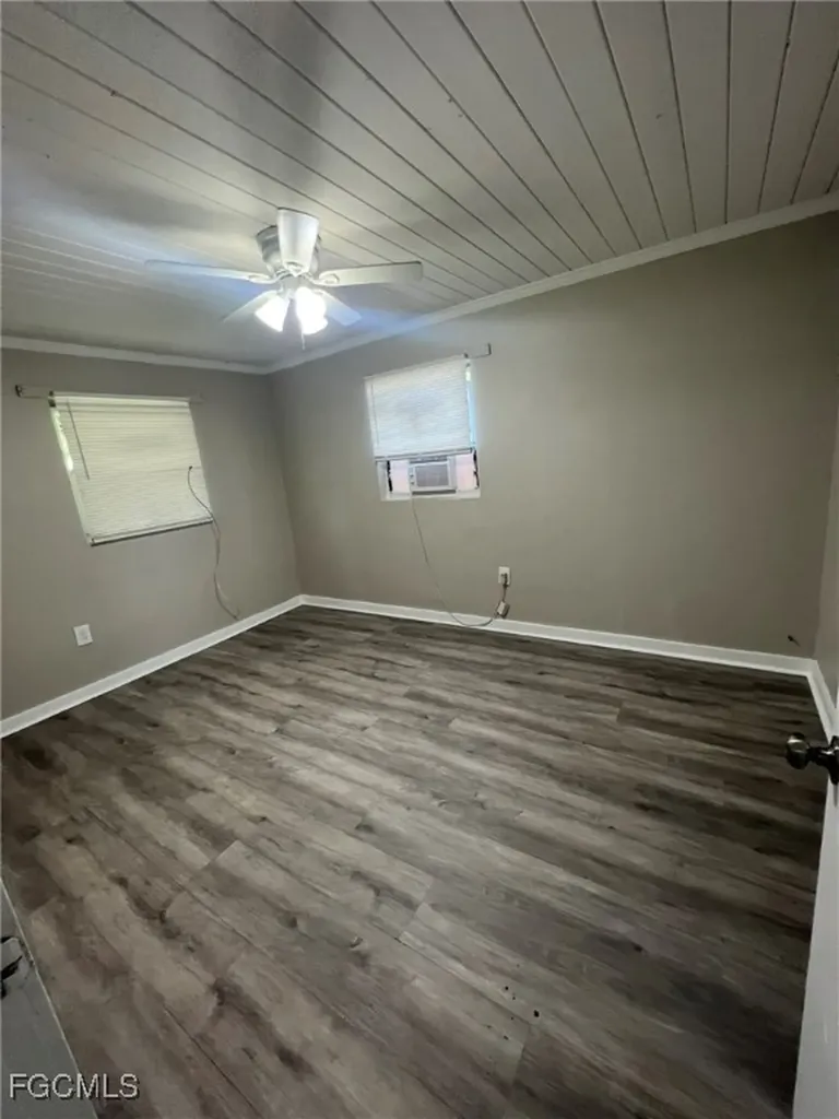 2643-2651 Lafayette Street Fort Myers FL 33916