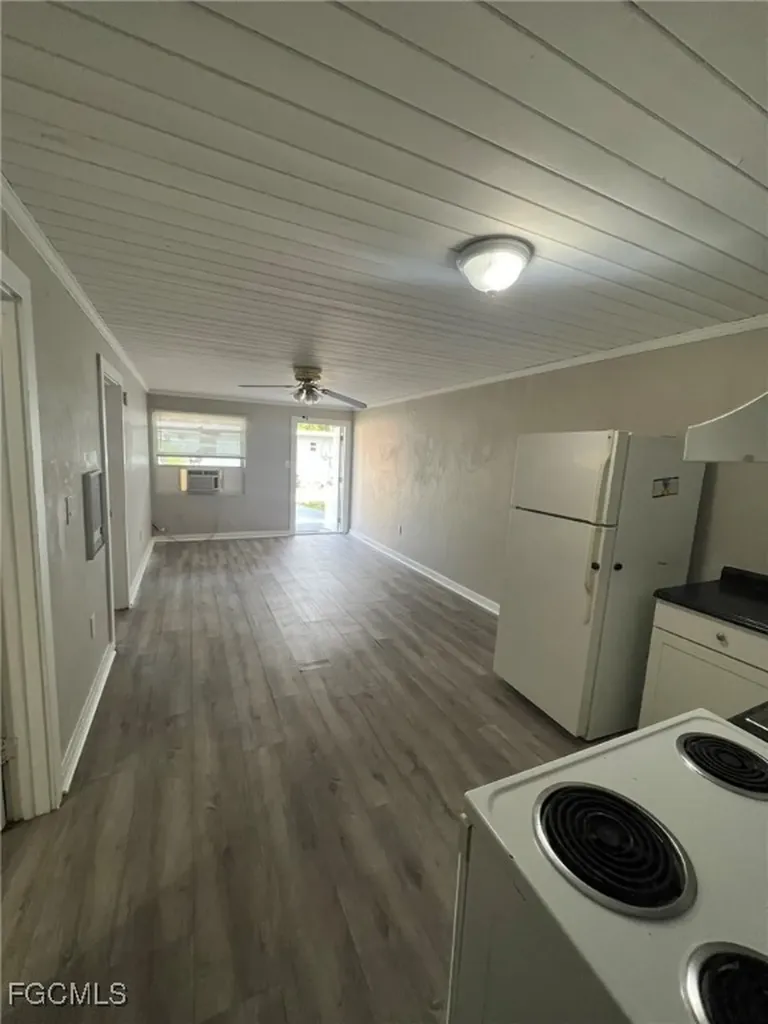 2643-2651 Lafayette Street Fort Myers FL 33916