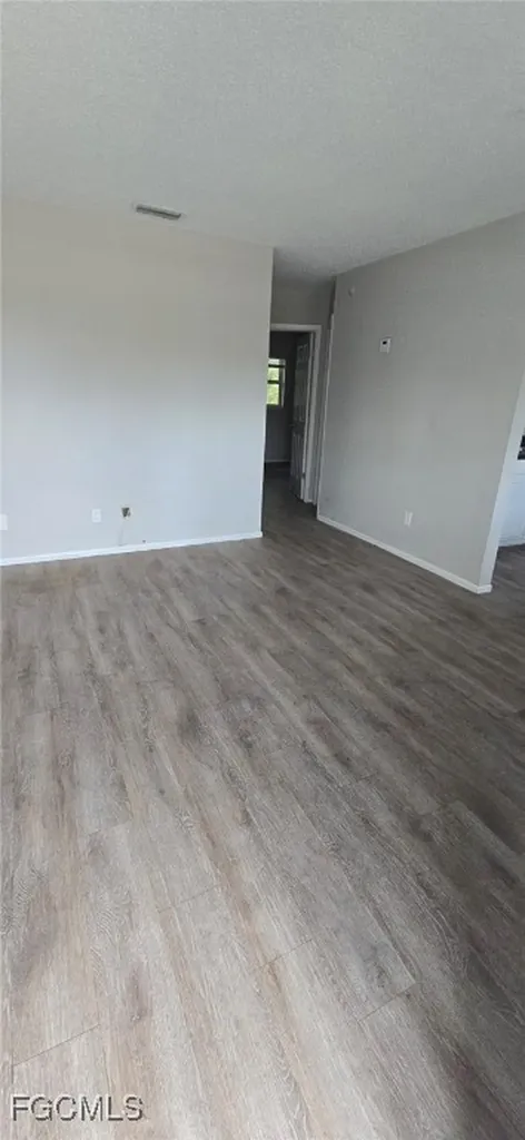 2670 Broadway Fort Myers FL 33901