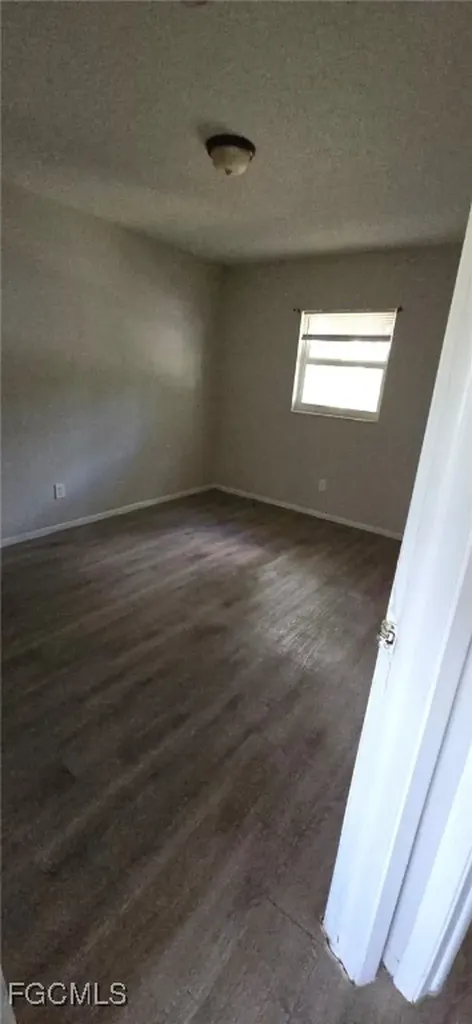 2670 Broadway Fort Myers FL 33901