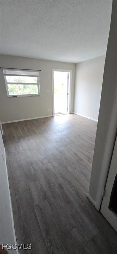 2670 Broadway Fort Myers FL 33901
