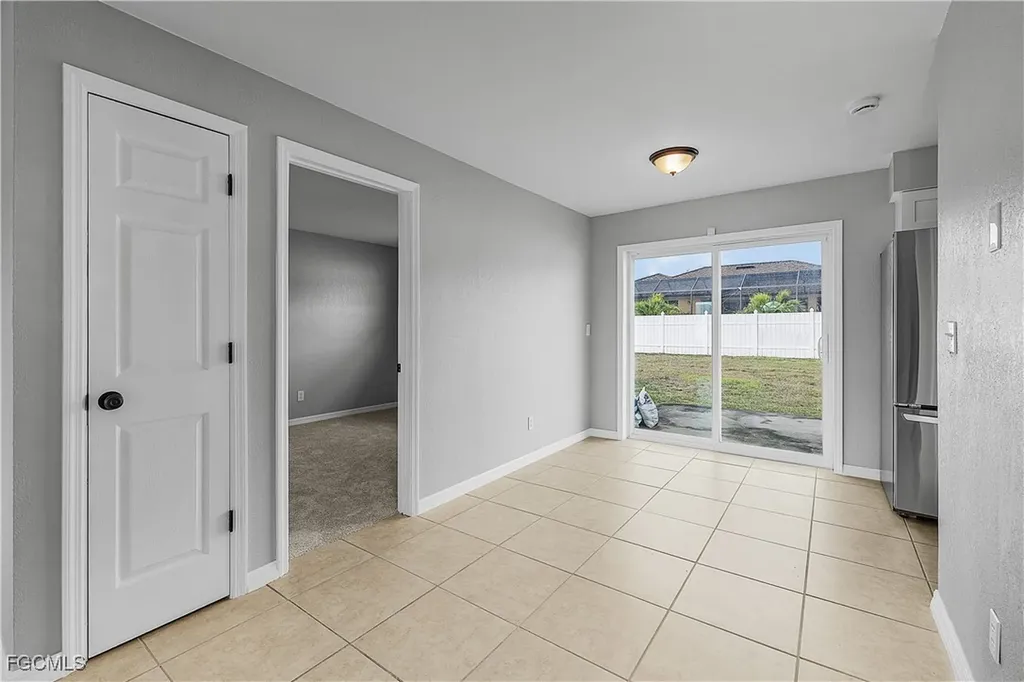 4012/4014 SW 16th Place Cape Coral FL 33914