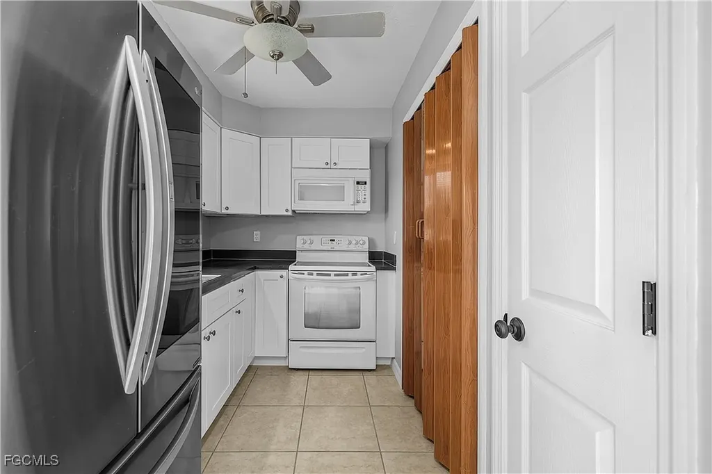 4012/4014 SW 16th Place Cape Coral FL 33914