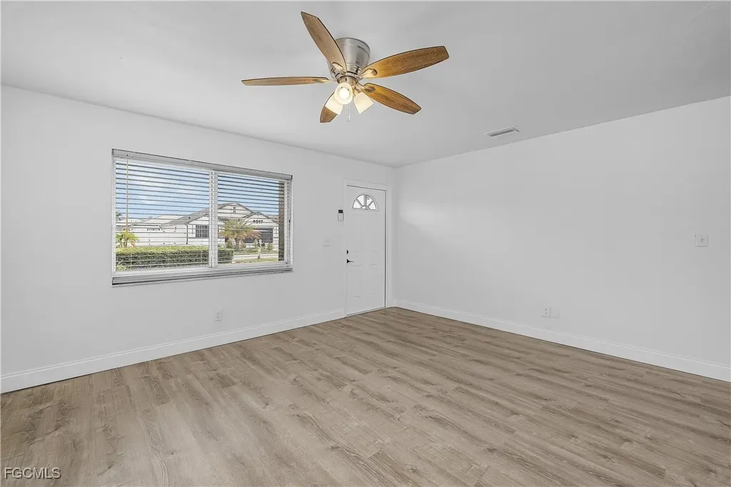 4012/4014 SW 16th Place Cape Coral FL 33914