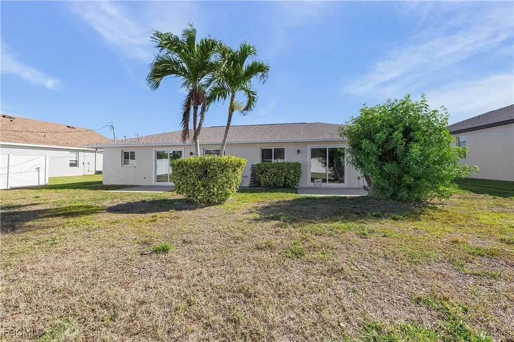4012/4014 SW 16th Place Cape Coral FL 33914