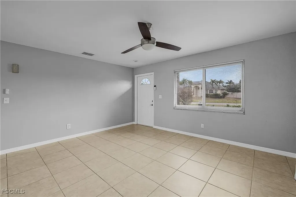 4012/4014 SW 16th Place Cape Coral FL 33914