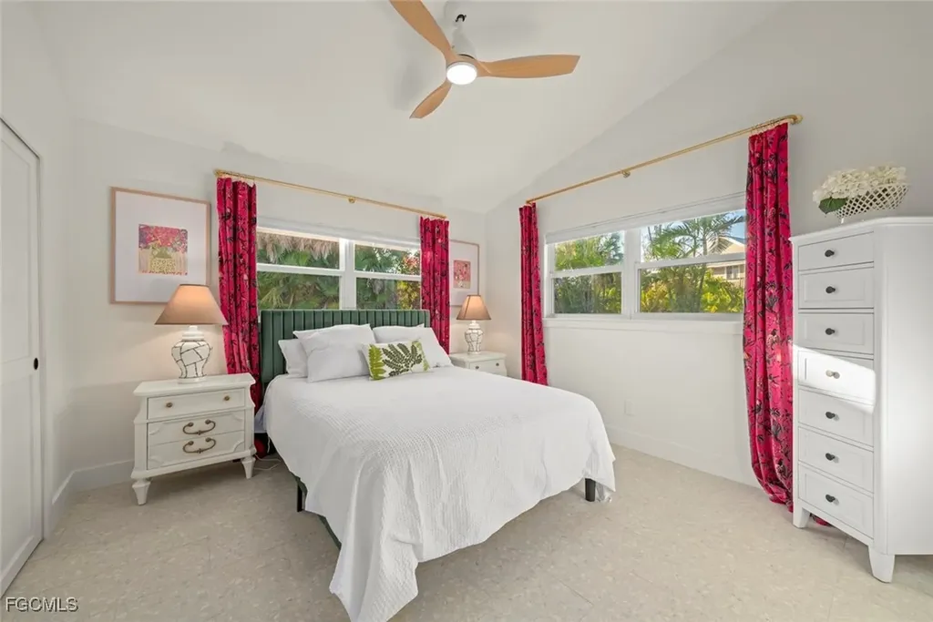 3009 Singing Wind Drive Sanibel FL 33957