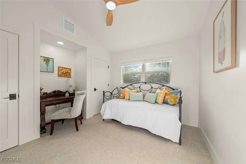3009 Singing Wind Drive Sanibel FL 33957