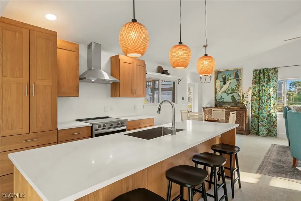 3009 Singing Wind Drive Sanibel FL 33957