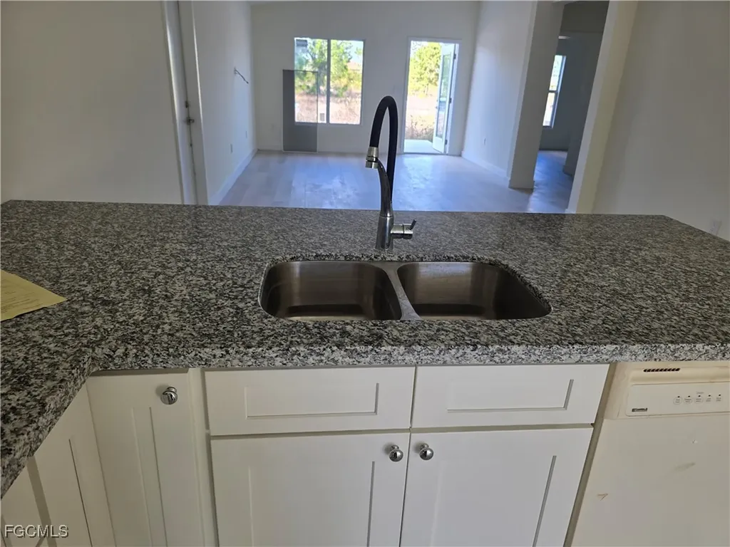 2615 32nd Street SW Lehigh Acres FL 33976