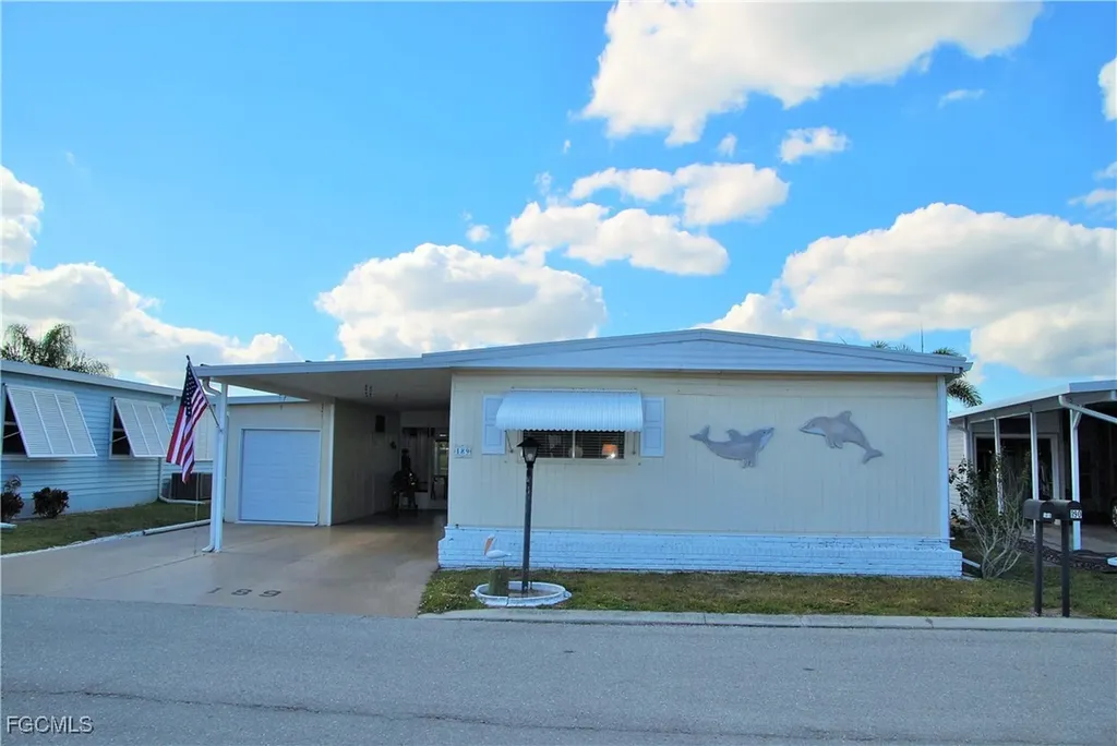 189 Nicklaus Boulevard North Fort Myers FL 33903