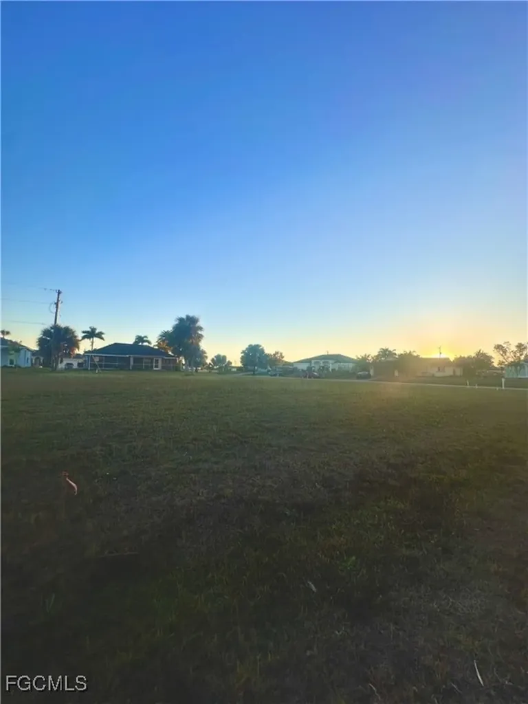 2014 NE 25th Terrace Cape Coral FL 33909