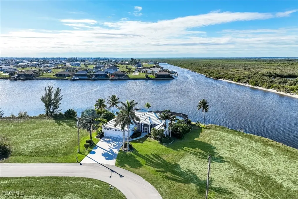4640 NW 33rd Terrace Cape Coral FL 33993