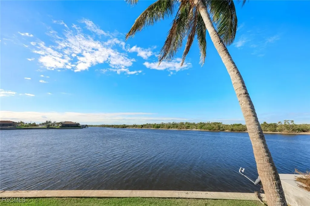 4640 NW 33rd Terrace Cape Coral FL 33993
