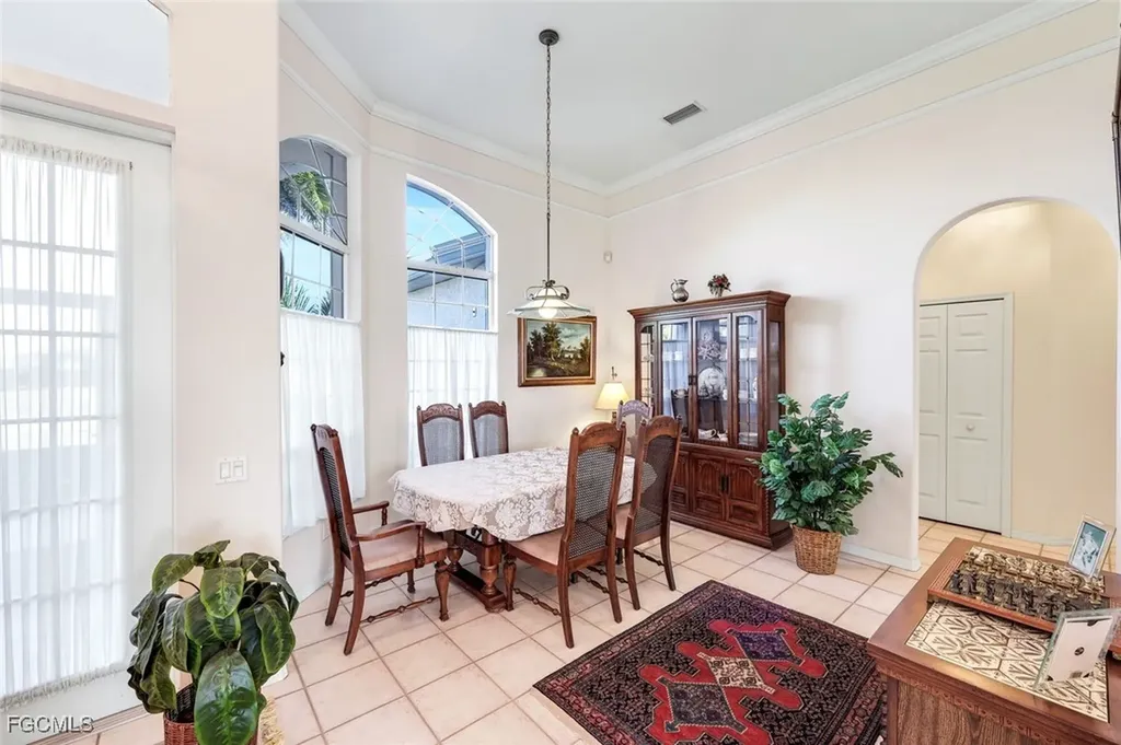 4640 NW 33rd Terrace Cape Coral FL 33993