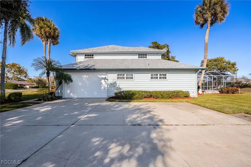 108 Ridgewood Avenue Clewiston FL 33440