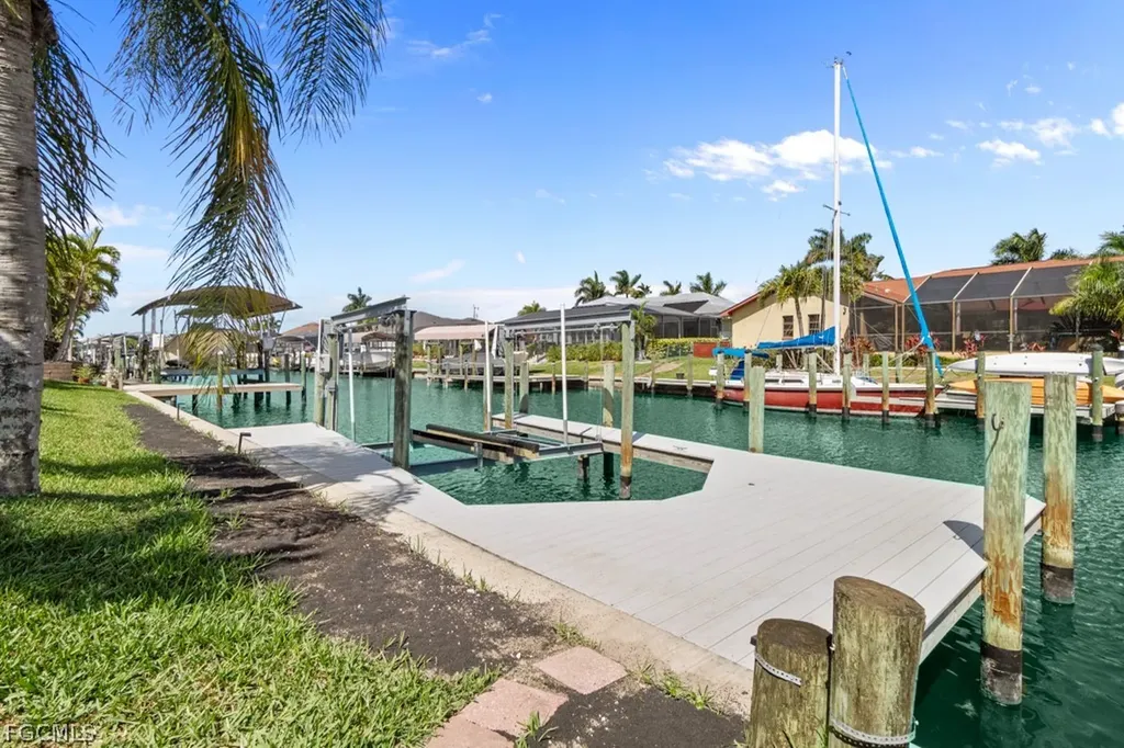 1429 SW 50th Street Cape Coral FL 33914