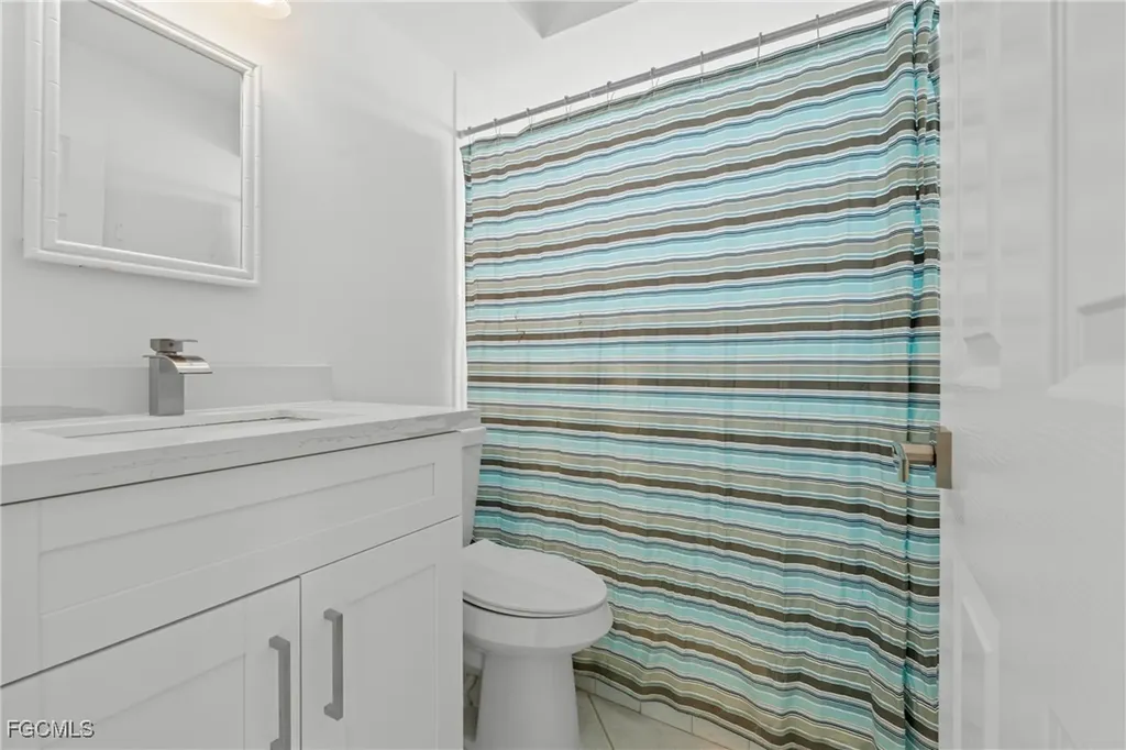 11828 Island Avenue Matlacha FL 33993