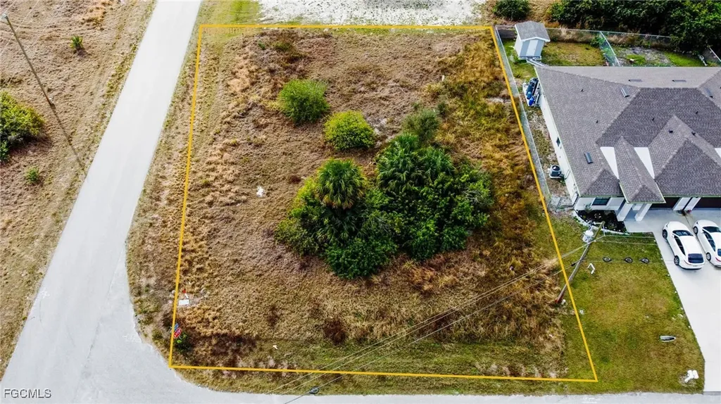 364 Poplar Street Lehigh Acres FL 33974
